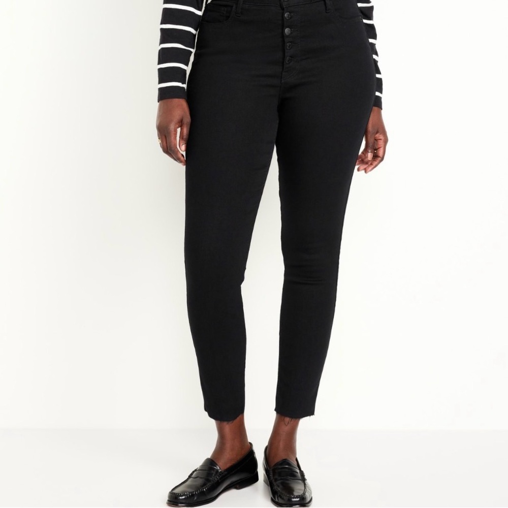 UNOPENED Black Skinny Jeans